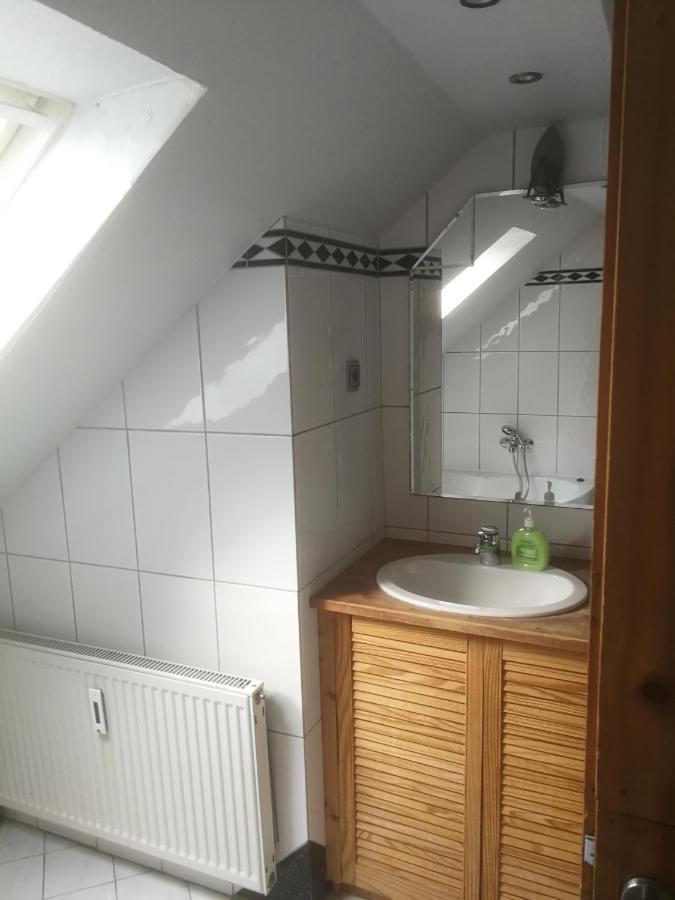 Apartamento Fachwerk Sg Solingen Exterior foto